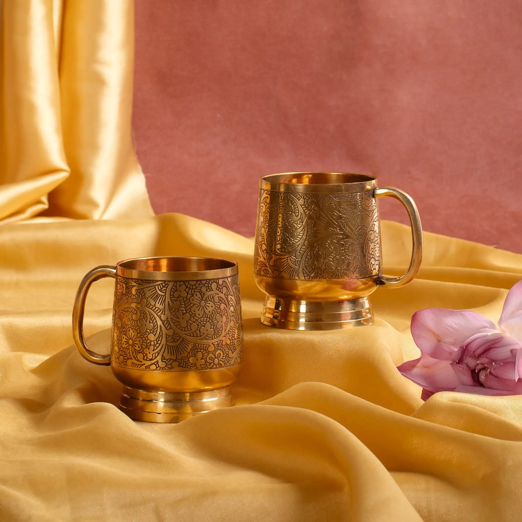 Timeless Festive Treasures - Image 3